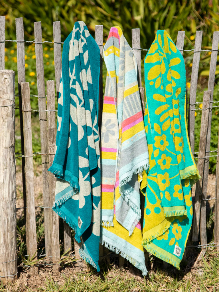 Cotton Bungalow Beach Towel - Turquoise-view 2