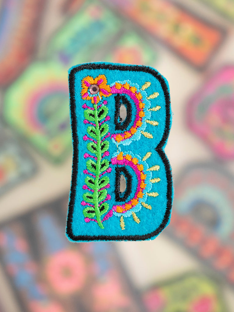 Stick-On Letter Patch|B-view 1