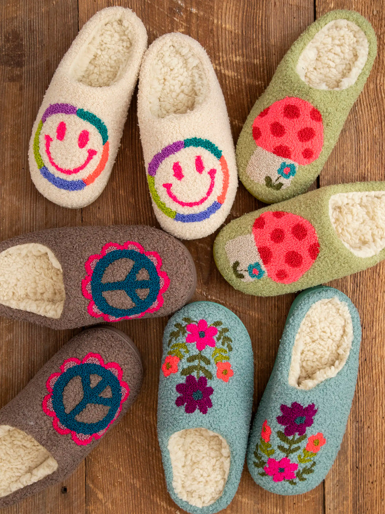 Icon Sherpa Slippers - Peace Sign-view 1