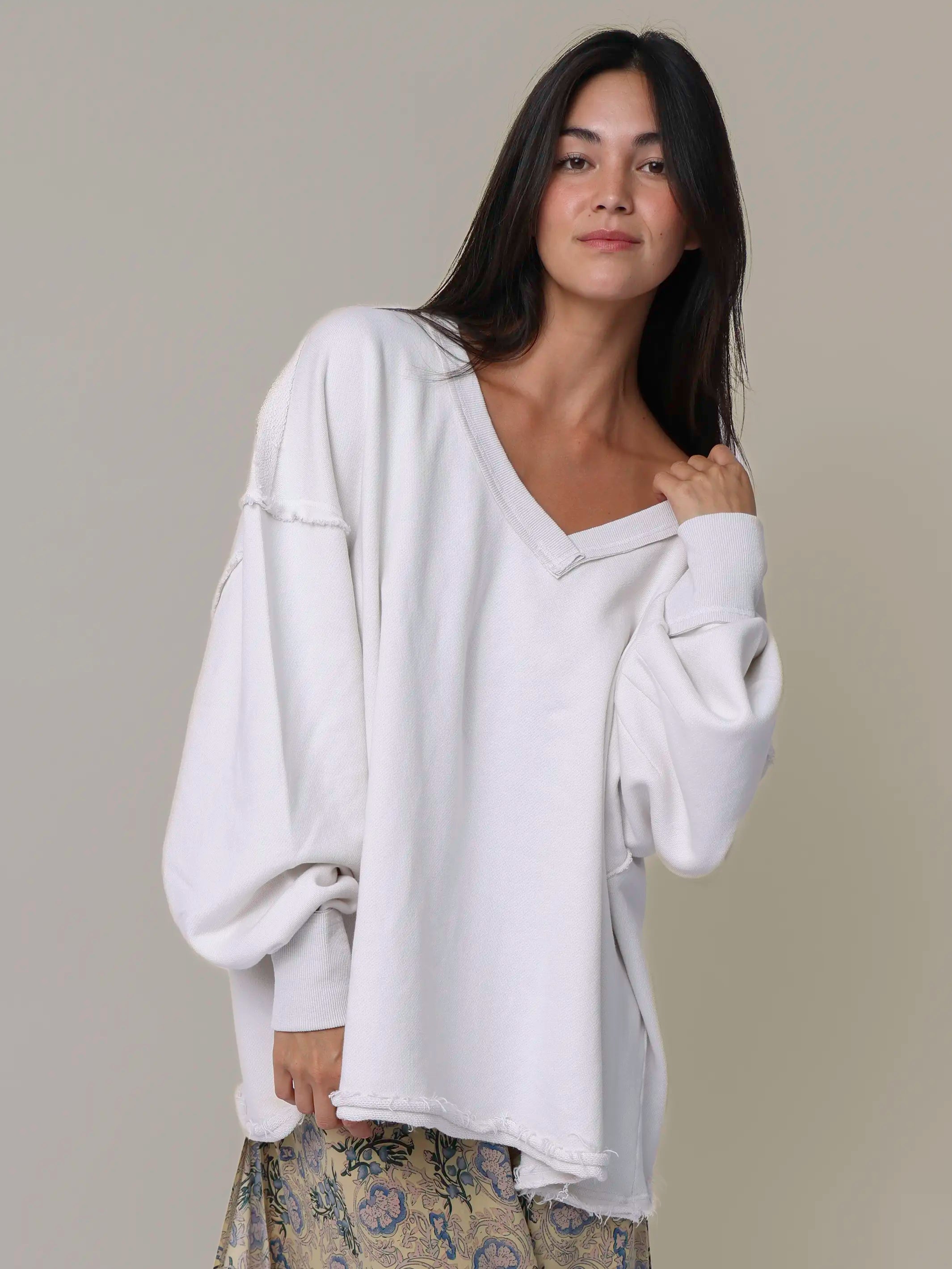 Kick Back Cotton V-Neck Pullover Sweatshirt - Cream – Natural Life