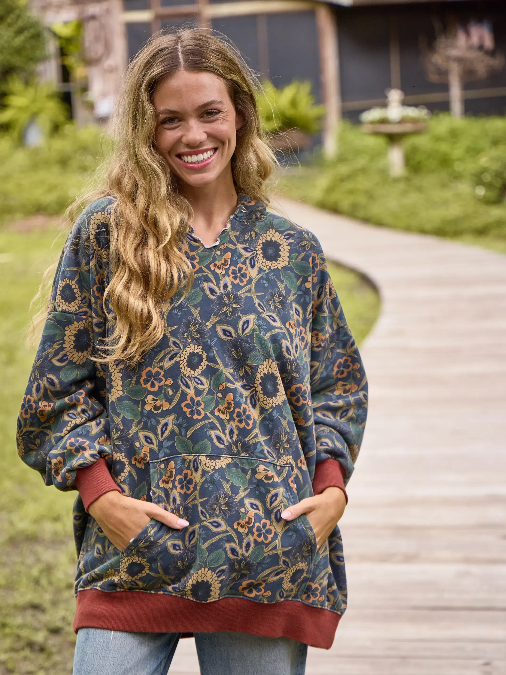 Oversized Printed Hoodie Navy Tan Dahlias – Natural Life
