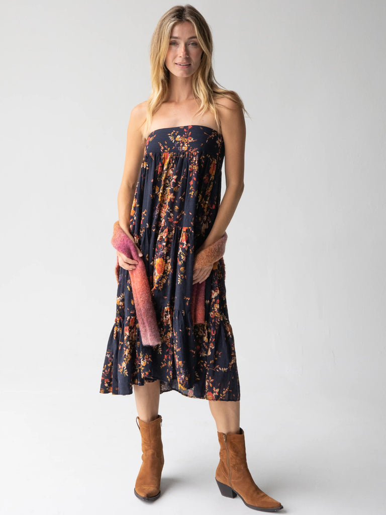Hanna Convertible Maxi Skirt - Navy Red Bouquets-view 2