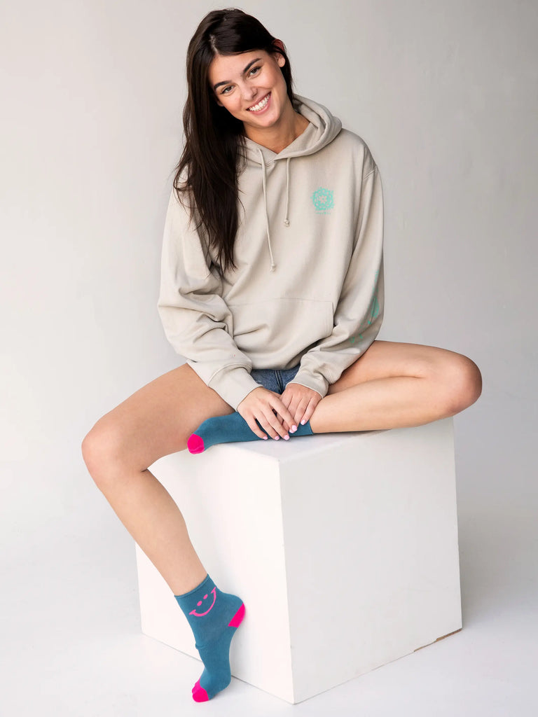 Natural Life Hoodie Sweatshirt Good Vibes Only