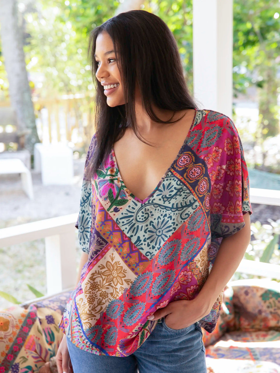 Easy V-Neck Top Boho Blooms Patchwork – Natural Life