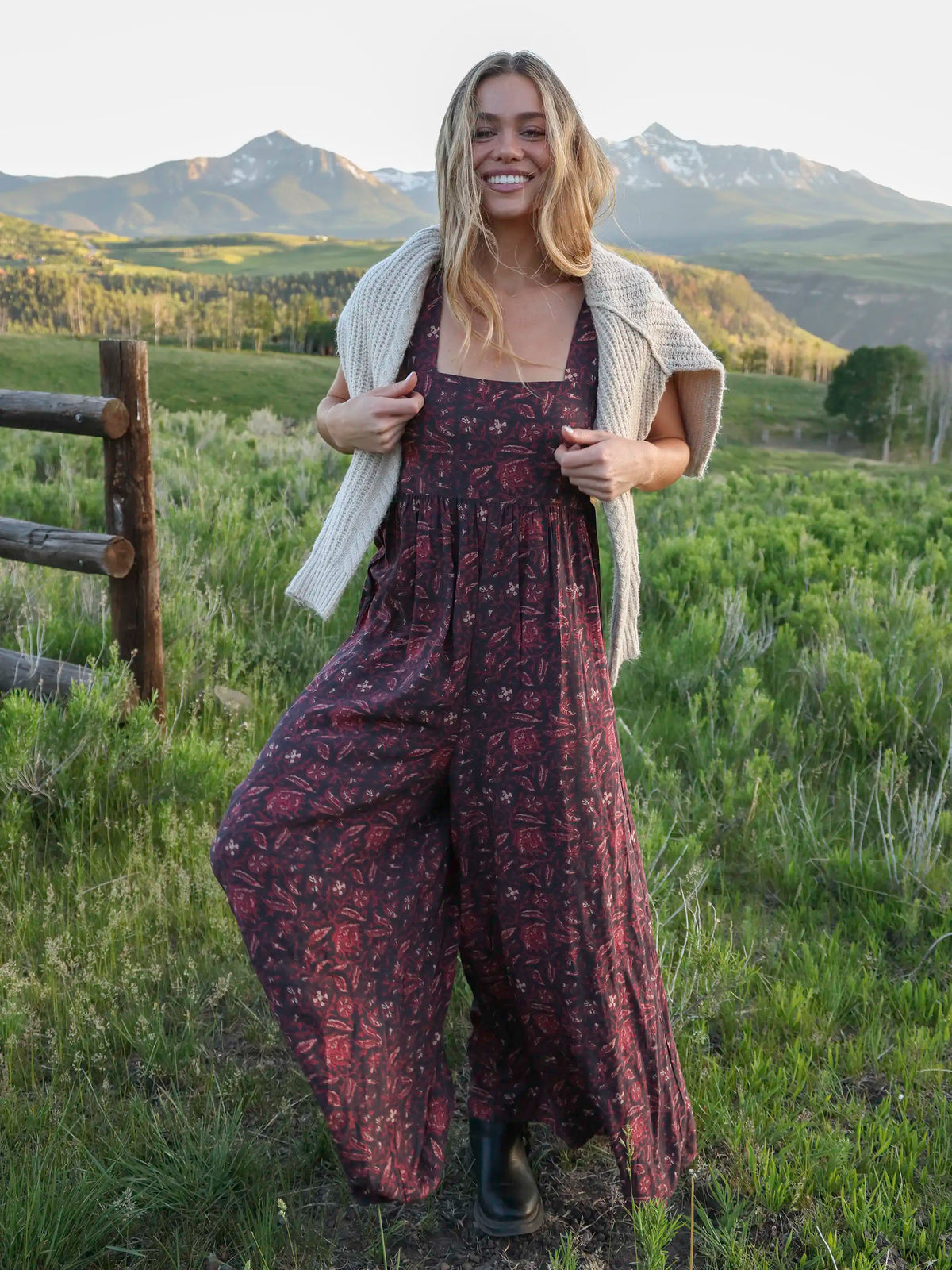 Tricia Jumpsuit - Brown Rust Floral – Natural Life