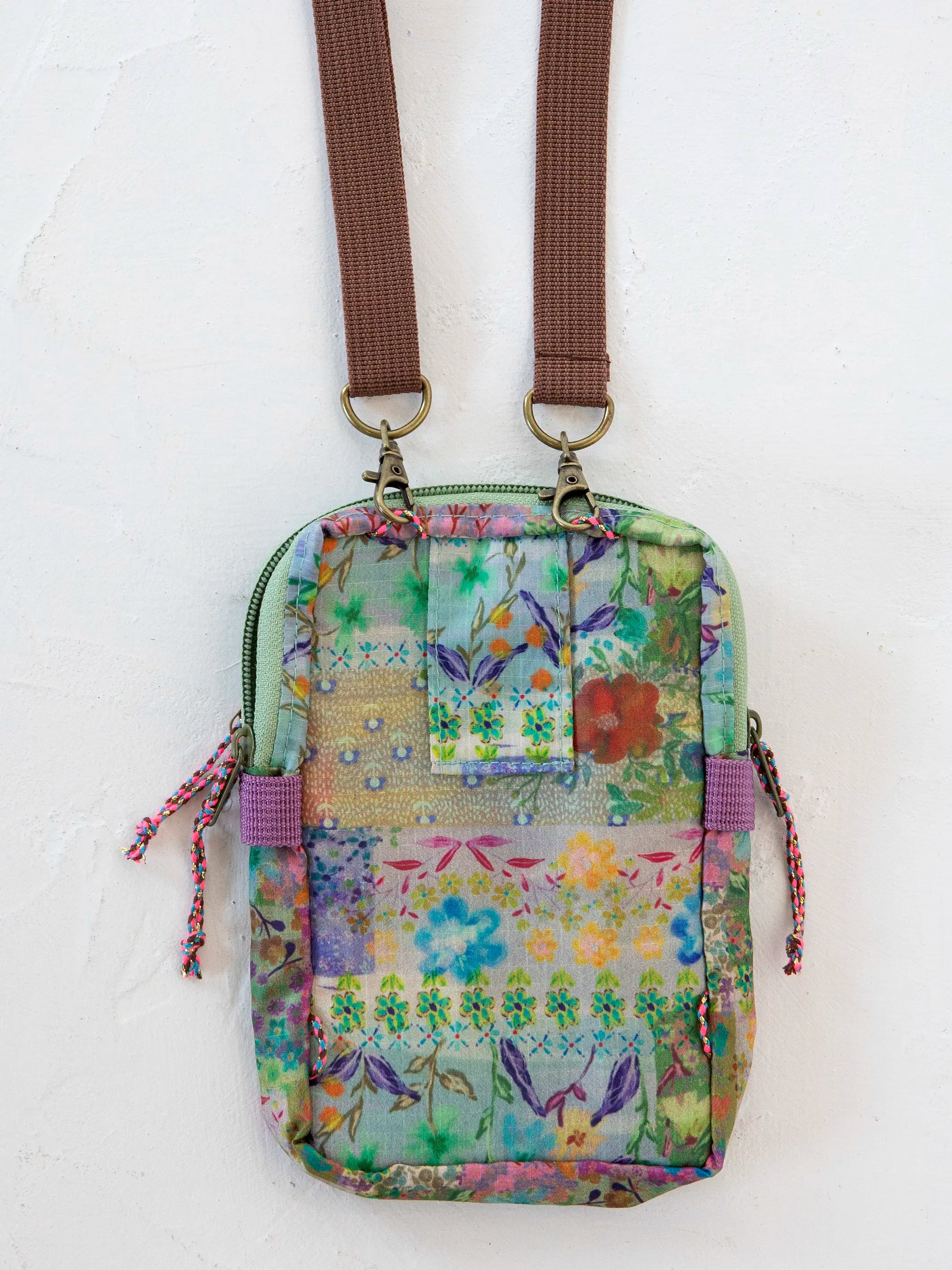 8-in-1 Pocket Crossbody - Taupe Watercolor Patchwork – Natural Life