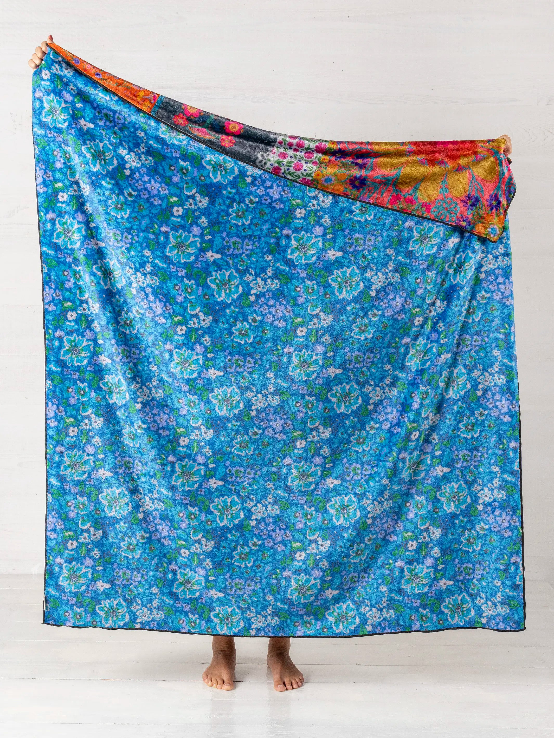 Natural Life Throw Blanket - Thumbnail 2