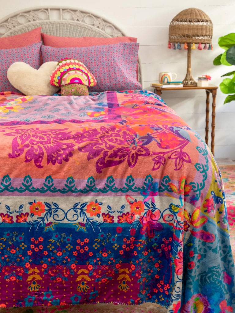 Double-Sided Cozy Coverlet - Flower-view 4