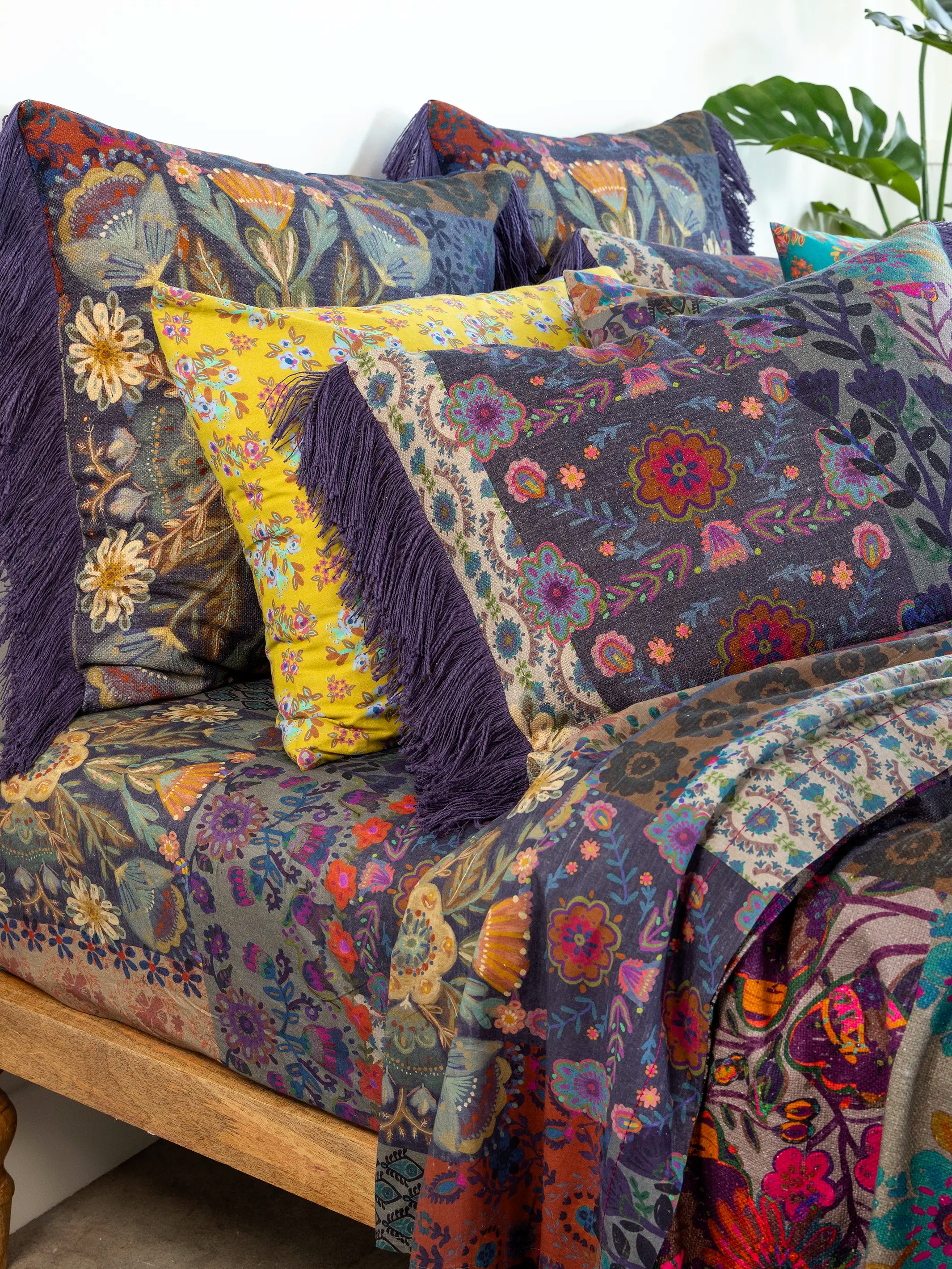 Natural Life Fringe Bedspread - Thumbnail 3