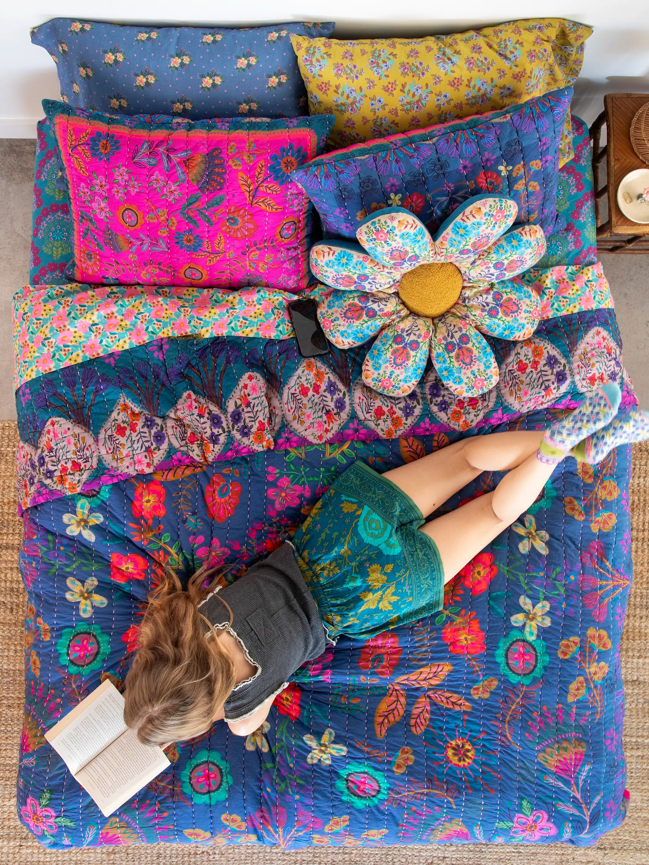 Natural Life Bungalow Quilt - Thumbnail 5