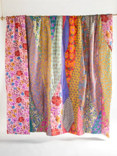 Bungalow Reversible Cotton Quilt - Garden Waves-view 1