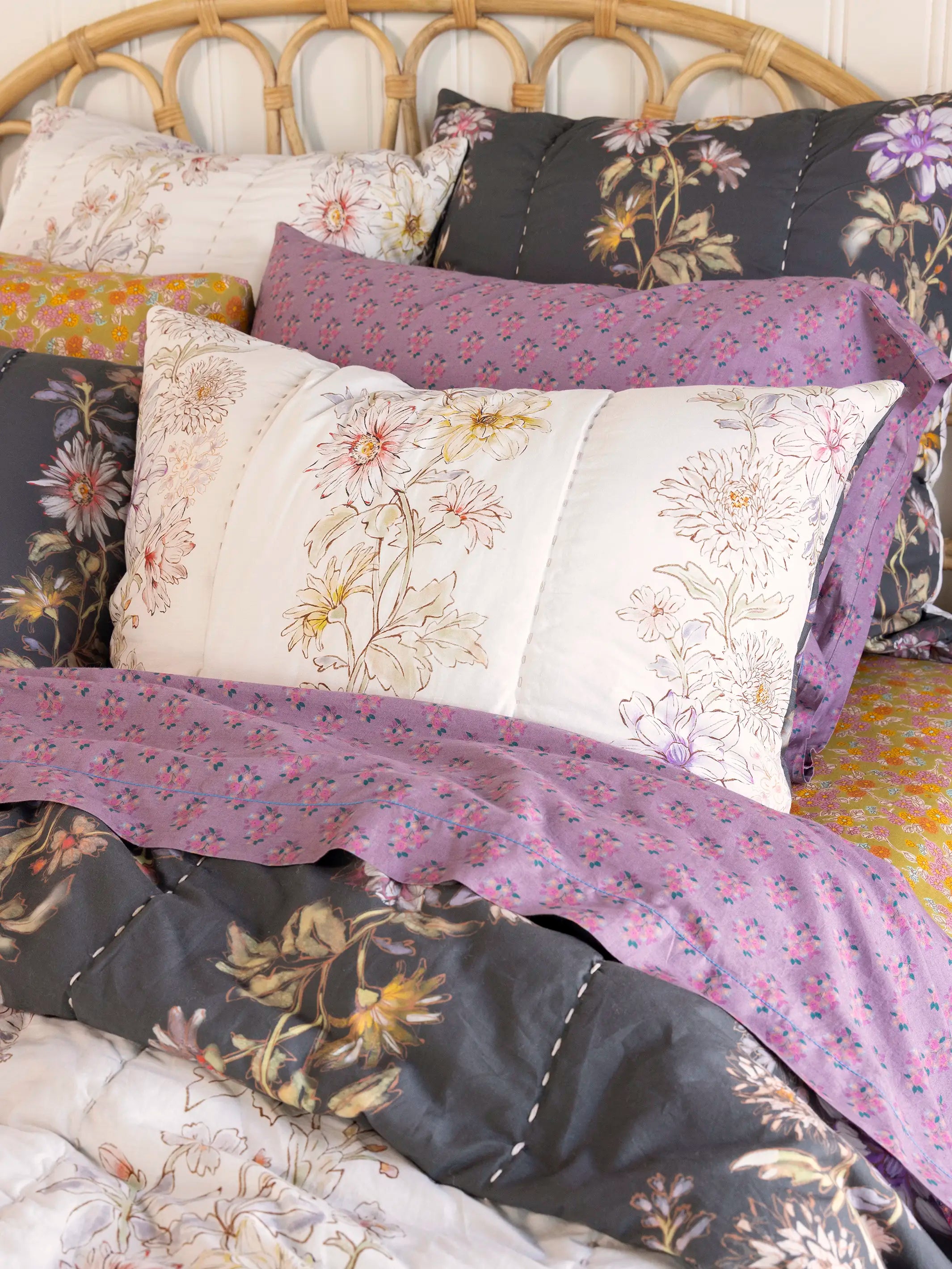Natural Life Bungalow Quilt - Thumbnail 4