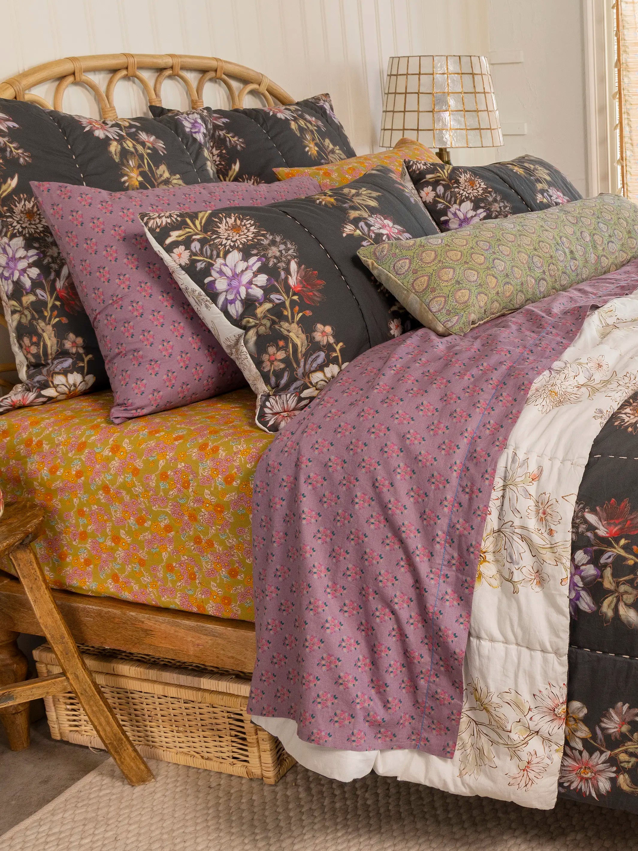 Natural Life Bungalow Quilt - Thumbnail 3