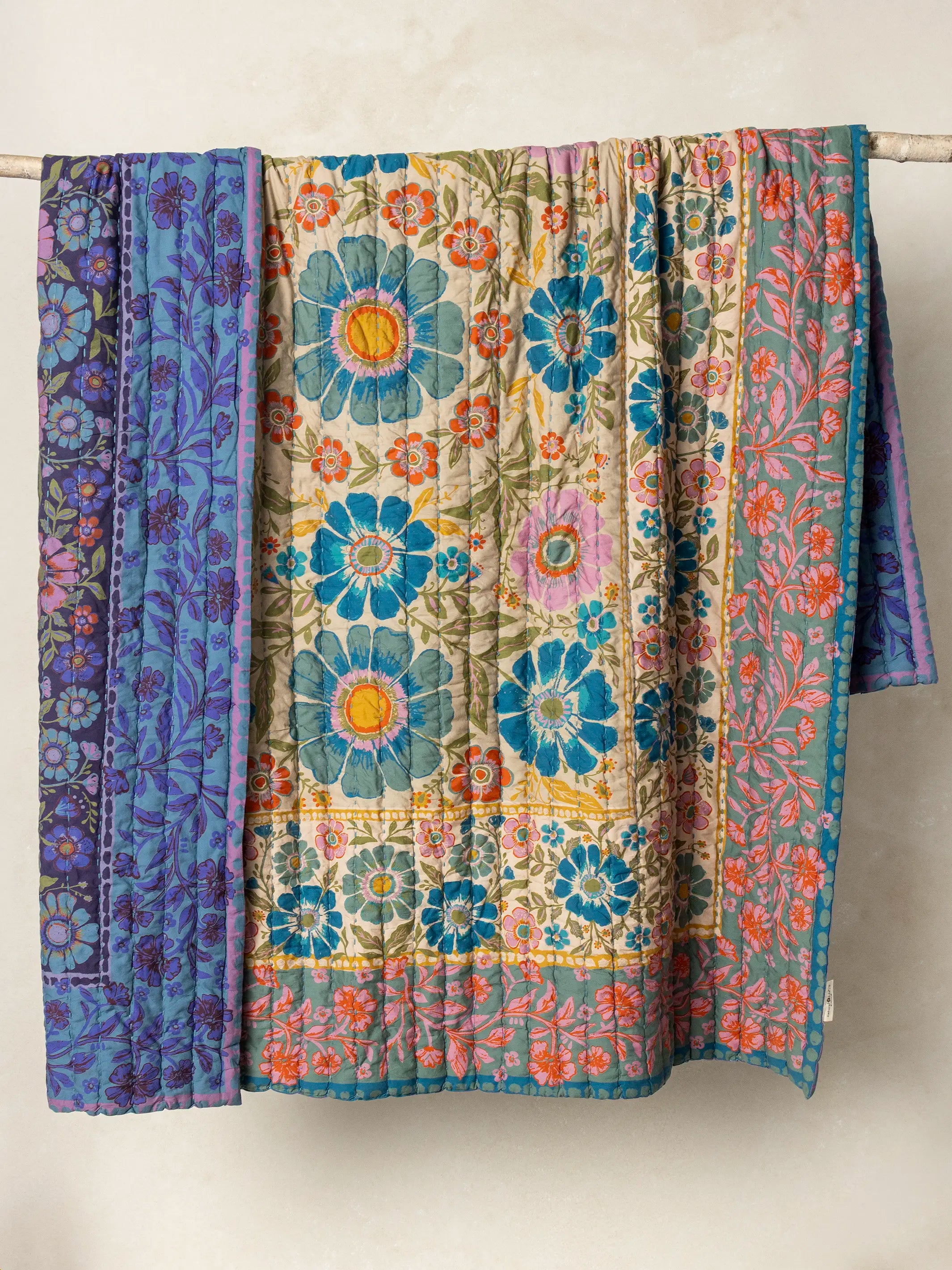 Natural Life Bungalow Quilt - Thumbnail 4