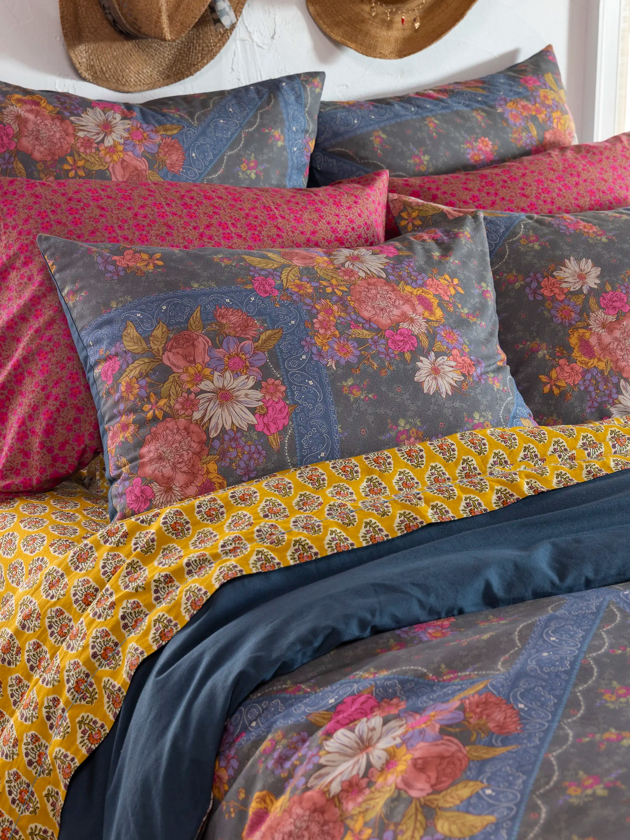 Natural Life Catalina Duvet Cover - Thumbnail 4