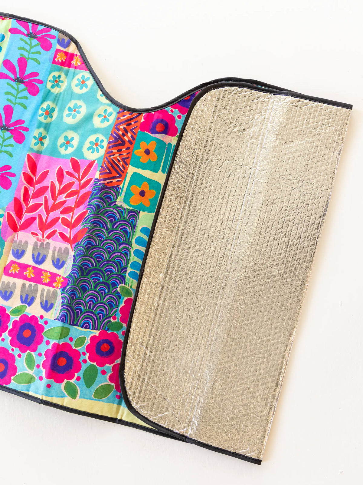 Car Sun Shade - Turquoise Patchwork – Natural Life