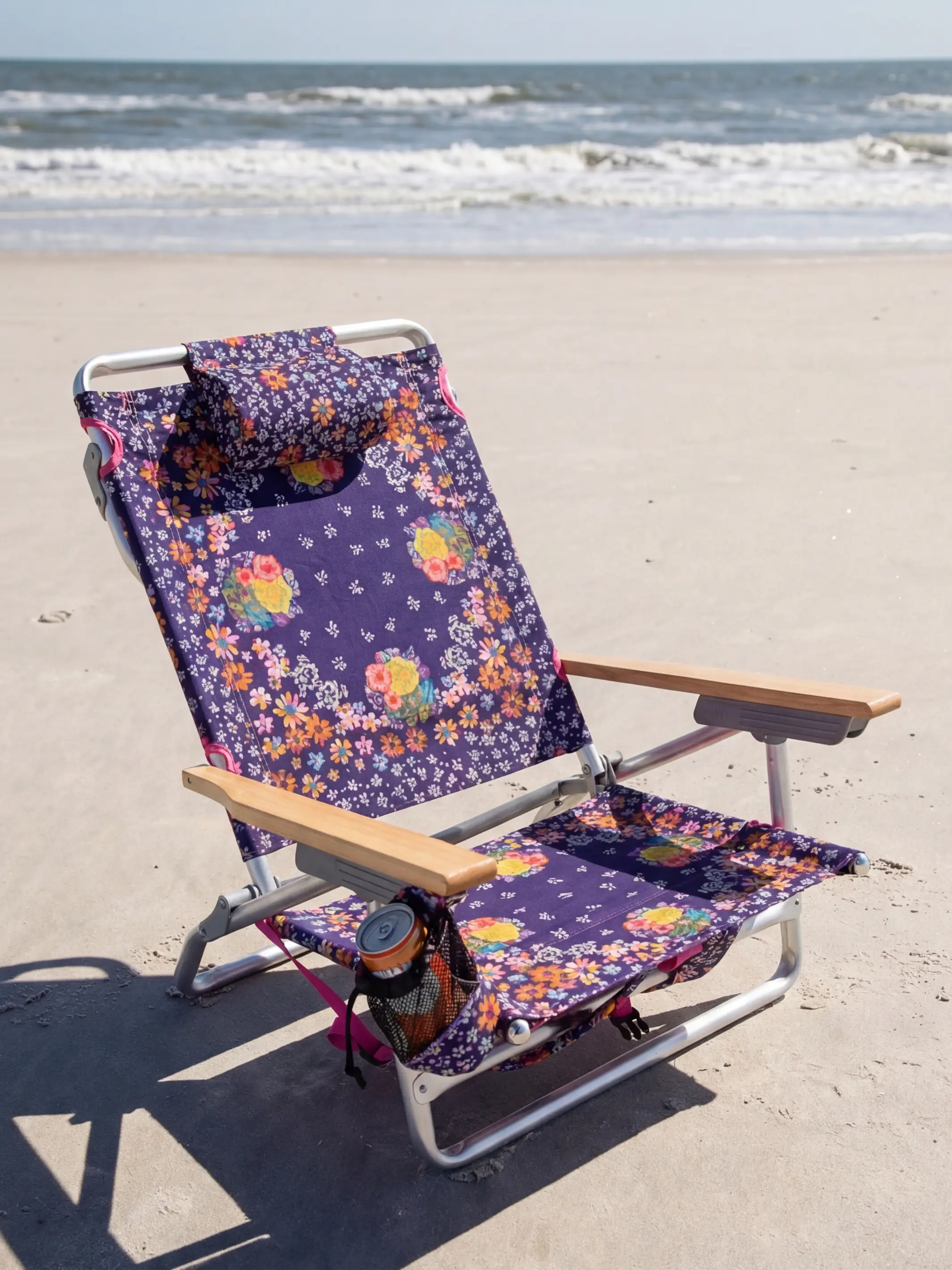 Backpack Beach Chair - Tropic Bandana Navy – Natural Life