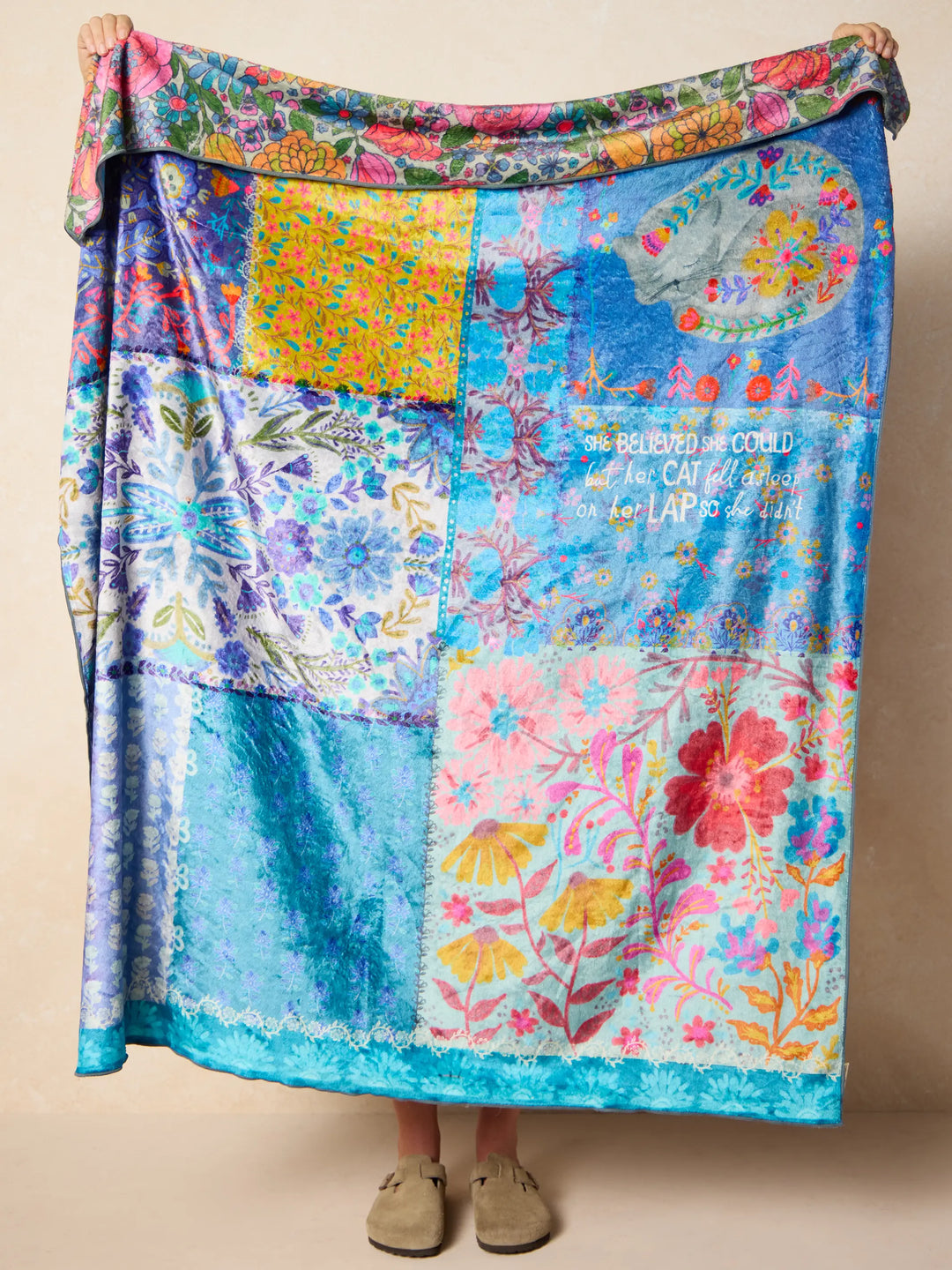 Double-Sided Cozy Throw Blanket Teal Cat – Natural Life