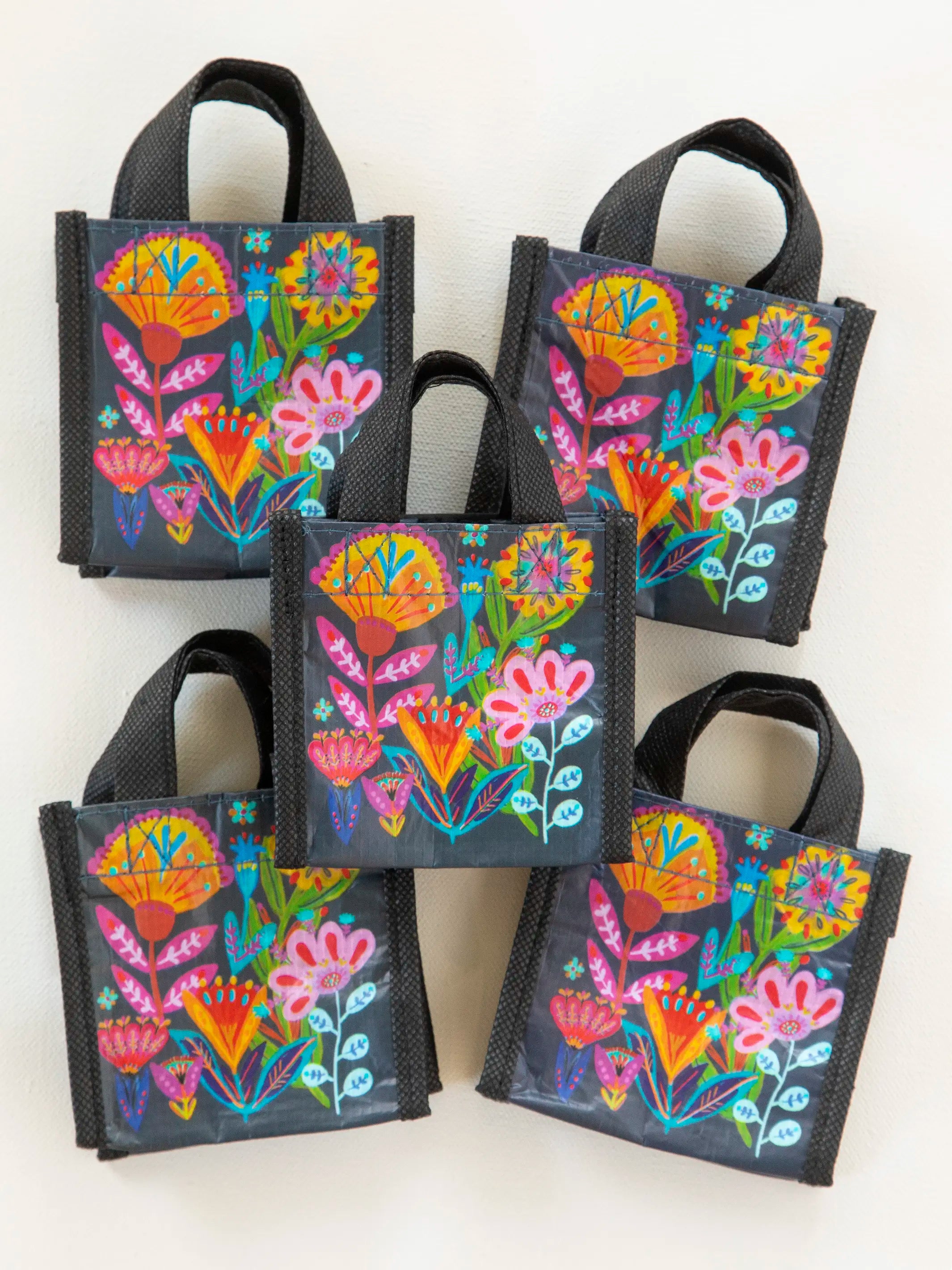 Mini Happy Bag, Set of 5 - Navy Folk Flower – Natural Life