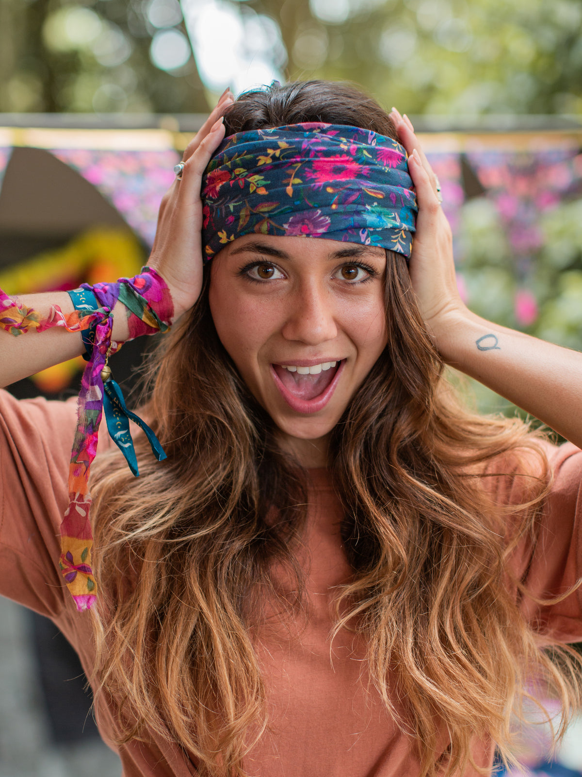 Full Boho Bandeau® Headband - Navy Wildflowers – Natural Life display picture 1