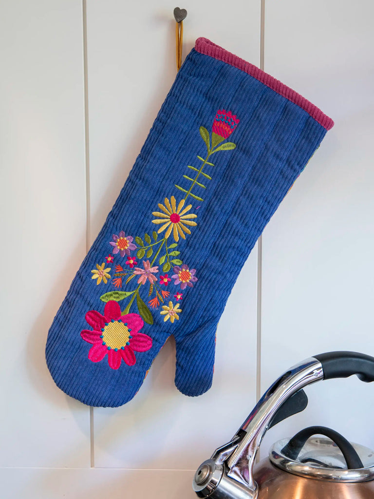 Bake Happy Double-Sided Oven Mitt - Blue Folk Flower Patchwork-view 3