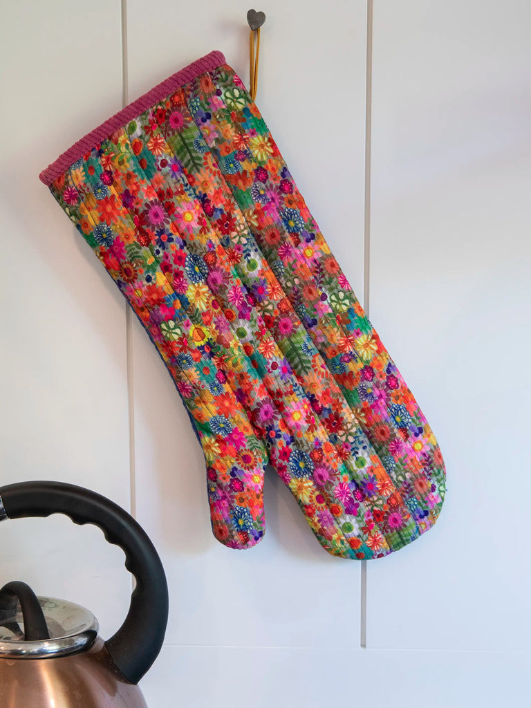 Bake Happy Double-Sided Oven Mitt - Blue Folk Flower Patchwork-view 4
