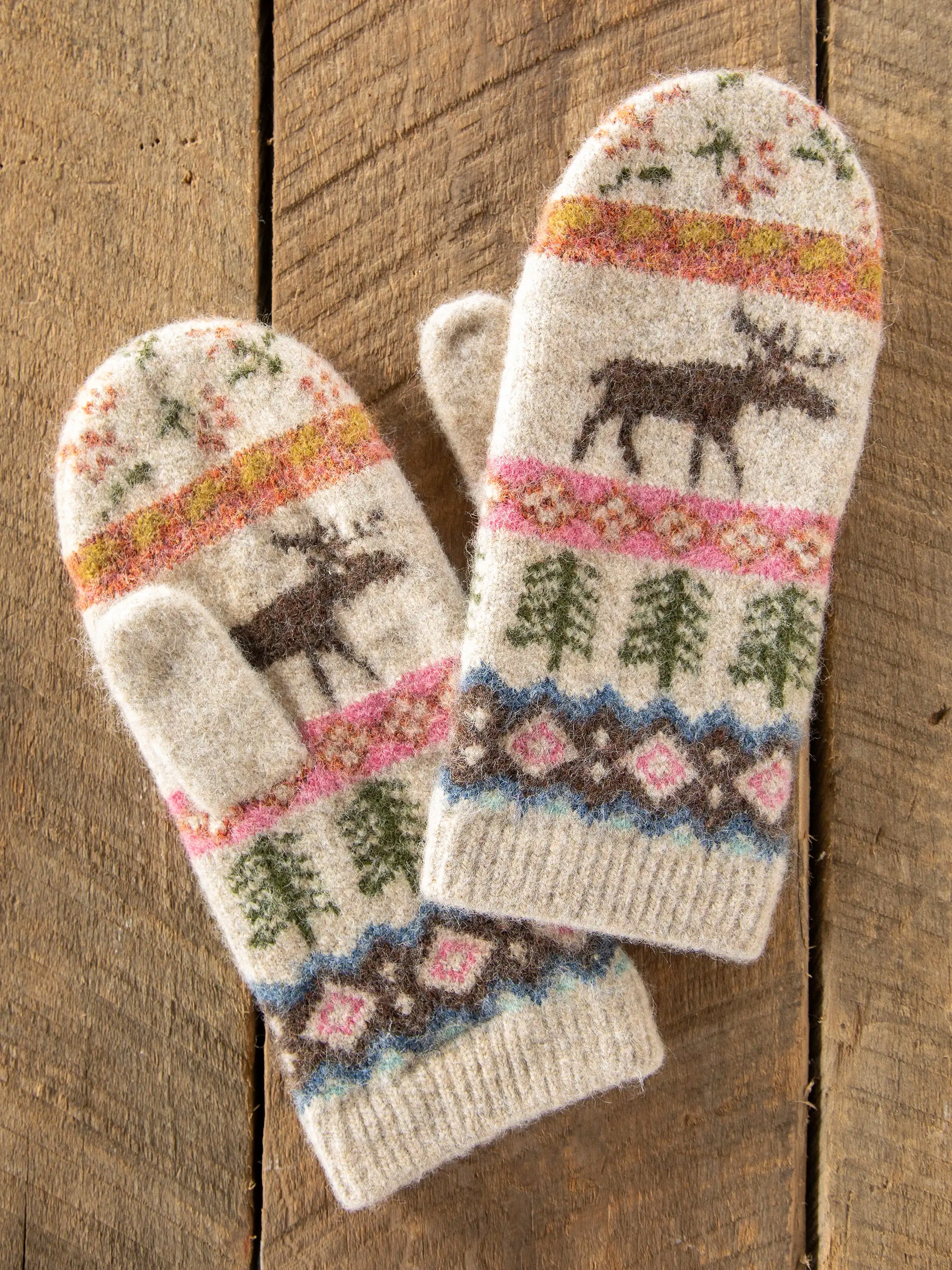 Jacquard Mittens - Moose – Natural Life