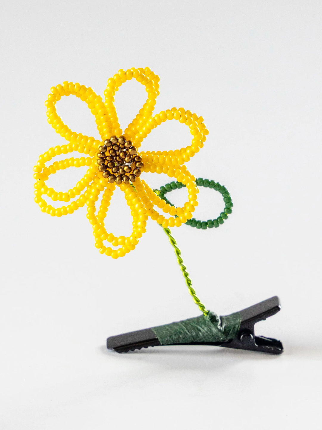 Beaded Flower Hair & Hat Clip - Yellow Sunflower – Natural Life display picture 1