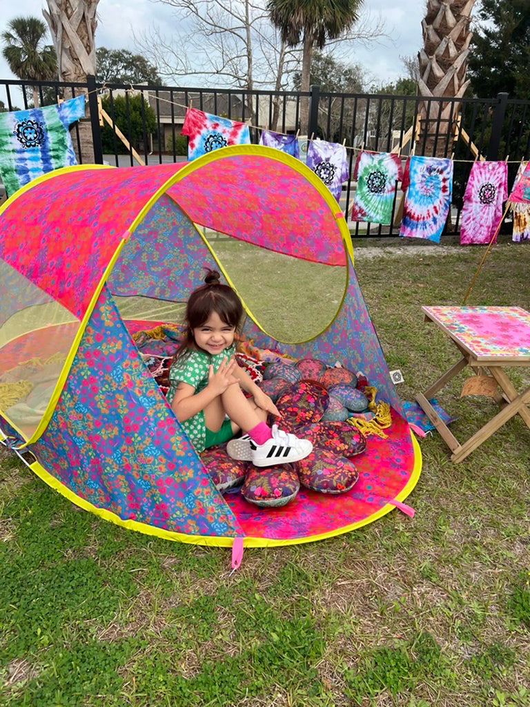 Sunny Day Pop Up Lounge Tent - Pink Coral Floral-view 1