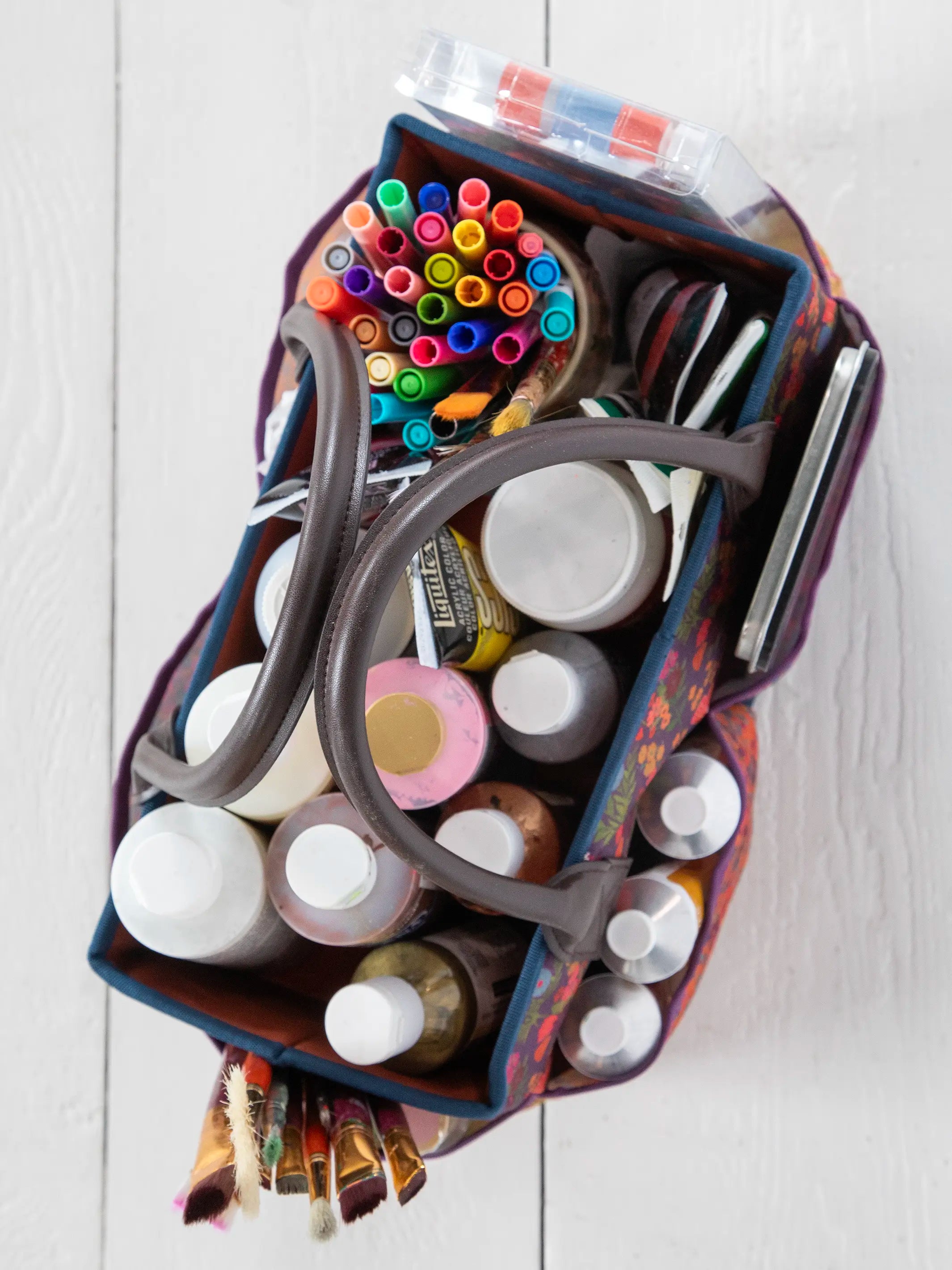 Mimi Utility Tote - Eggplant Floral – Natural Life Mimi Utility Tote - Eggplant Floral – Natural Life