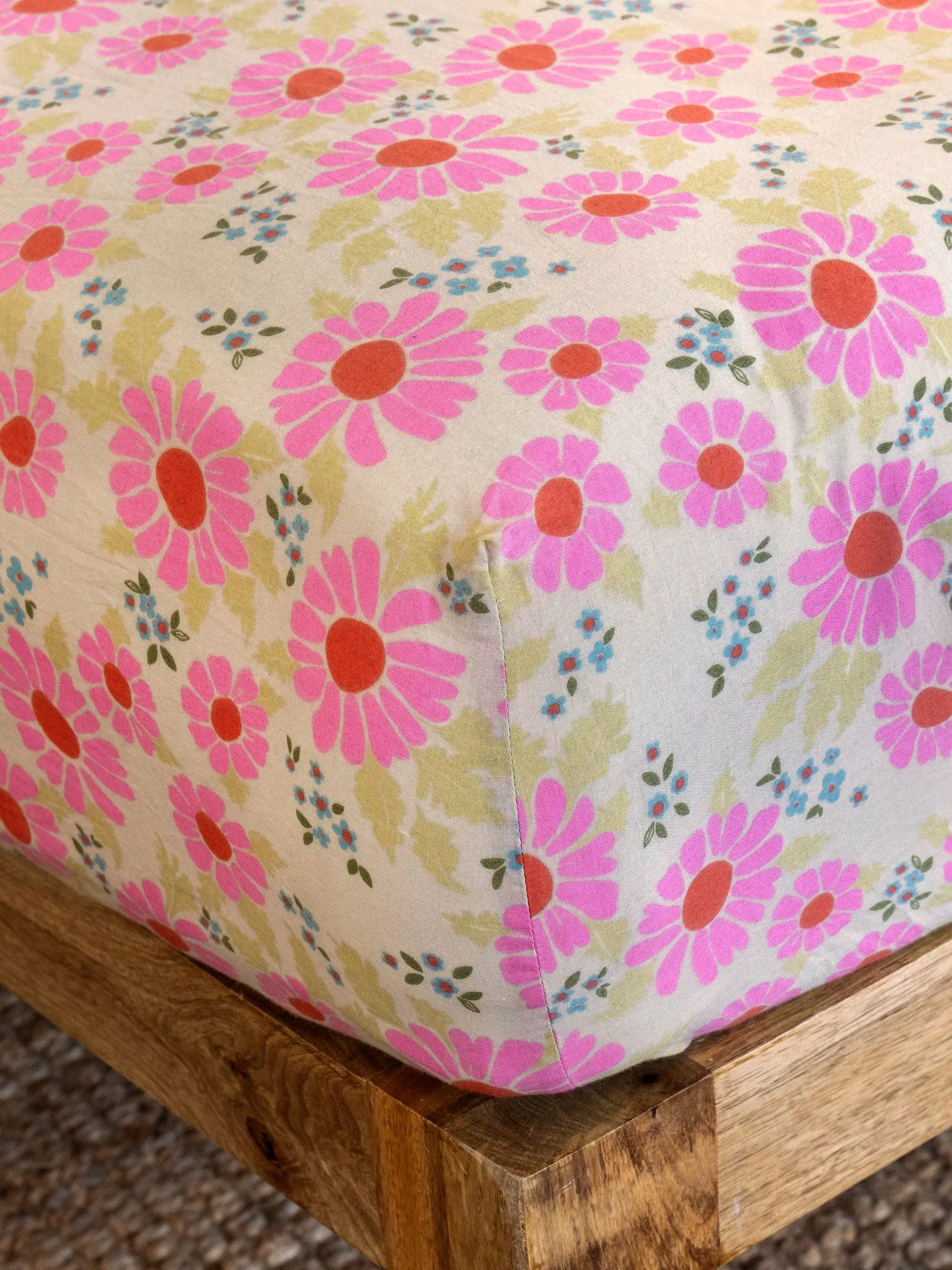 Mix & Match Cotton Fitted Sheet - Vintage Zinnia – Natural Life