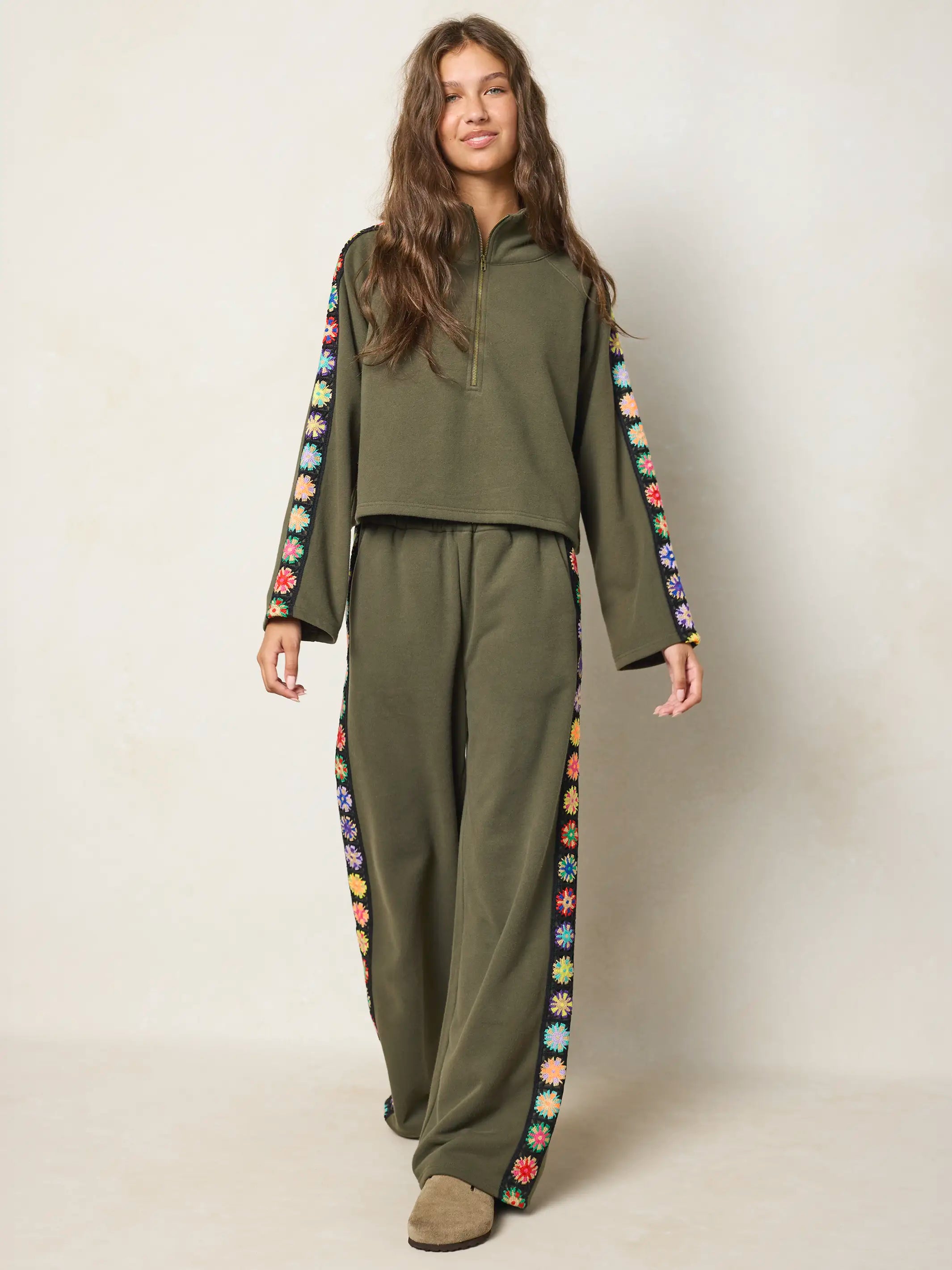 Lyvie Trim Sweatpants