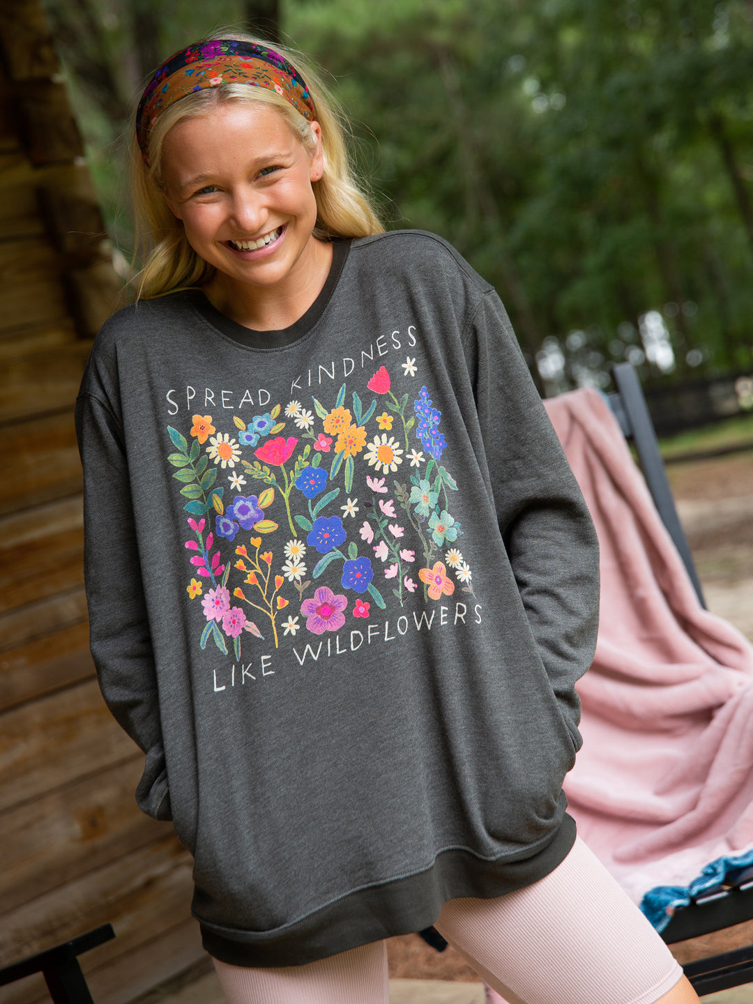 Comfy Pocket Sweatshirt Spread Kindness – Natural Life