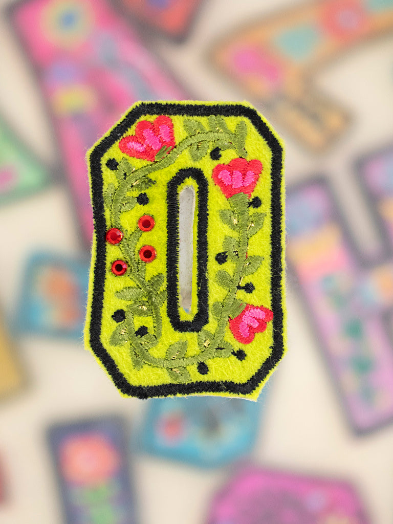 Stick-On Letter Patch|O-view 1