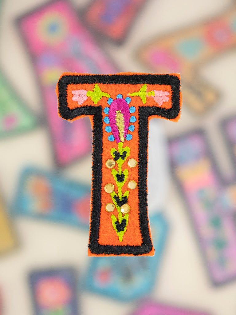 Stick-On Letter Patch|T-view 1