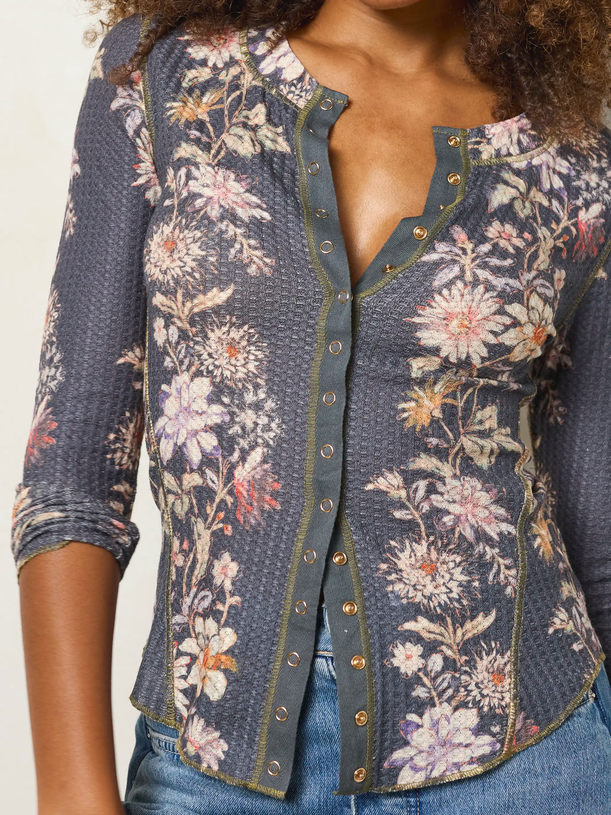 Dallas Snap Front Thermal Top - Charcoal Dahlia Rows – Natural Life