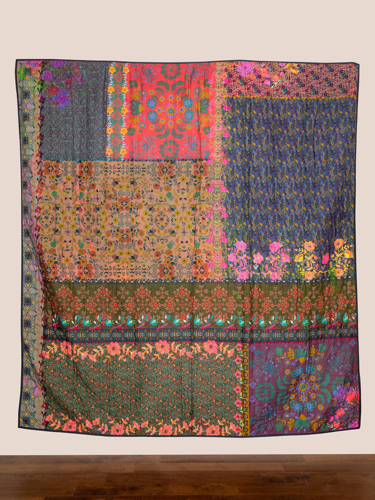 Bungalow Reversible Quilt|Vintage Patchwork-view 7