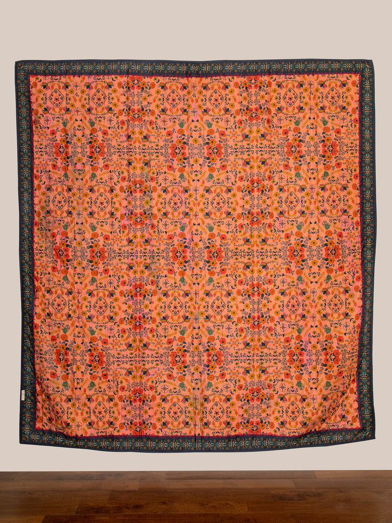 Bungalow Reversible Quilt|Vintage Patchwork-view 8