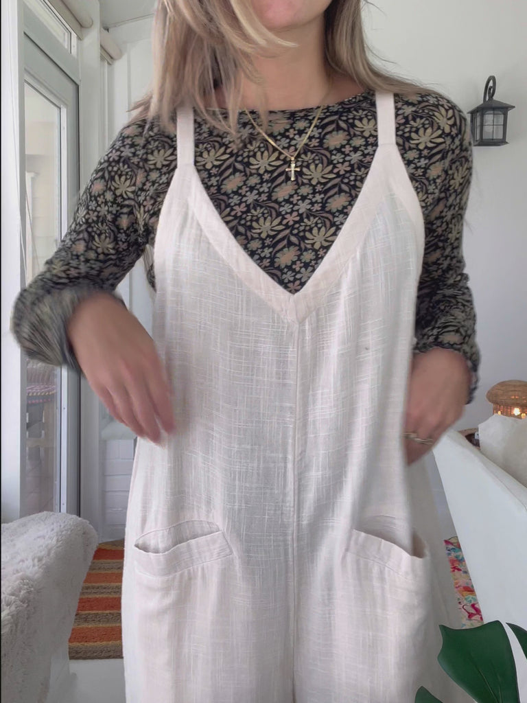 Lily Printed Knit Long Sleeve Tee Shirt - Black Tan Daisies-view 5